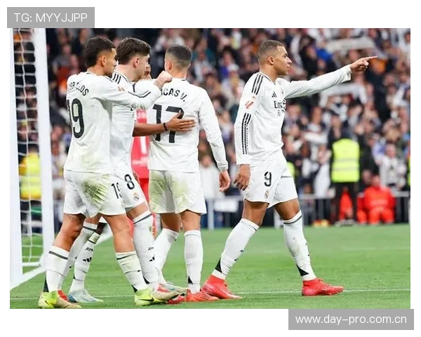 西甲比赛直播：本轮焦点战皇马客战巴萨，争冠形势再起波澜