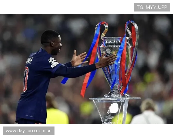 巴黎欧冠冠军目标面临挑战,争冠形势与赛季走势进入关键阶段 巴黎欧冠冠军目标面临挑战,争冠形势与赛季走势进入关键阶段