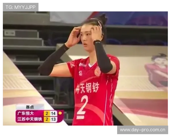 龚翔宇街拍拎的包比我整个月工资还值,看到瞬间沉默了